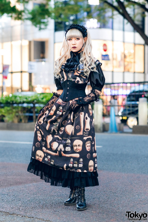 tokyo-fashion: Japanese shironuri artist Minori - today, Christmas day, is her birthday - and lolita