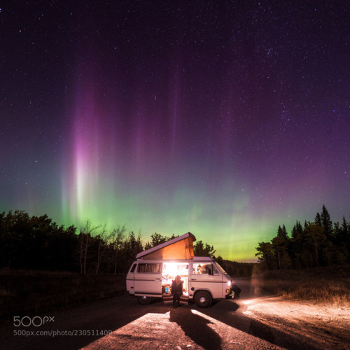 northern lights. blue bronna wilderness camp. albe &hellip; by tannerwendellstewart