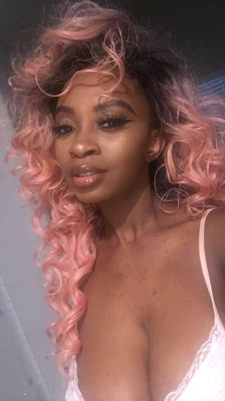 cocoaa-barbiee:  
