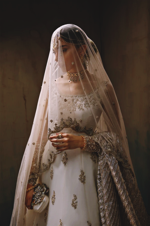 aishwaryaaraiii:Zuria Dor Bridal 2020 Collection