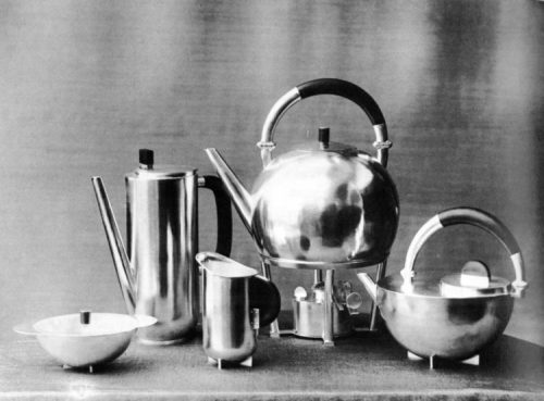sisterartist:  Marianne Brandt, Coffee and Tea Set, 1924, © Photo: Lucia Moholy, © Bauhaus-Archiv Be