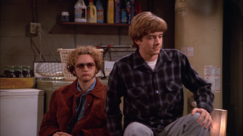 Bonus: His outfit is stunning Steven Hyde in Every Episode → 1.16 - The First Date