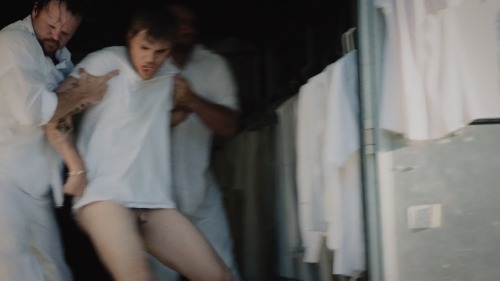 Chris Zylka fontal in “The Leftovers” porn pictures