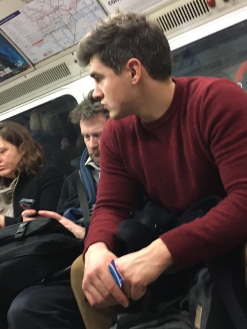 latinbtminlondon:  This guy is soooooo fucking hot