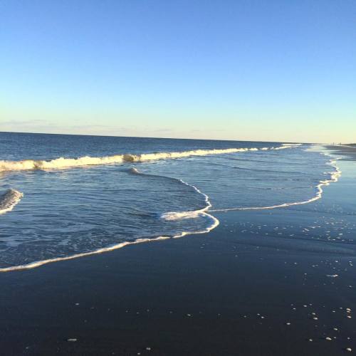 Blue nights @visittybee #visittybee #beach