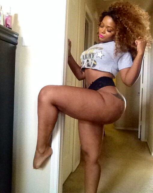 thicksexywomen:  akt4life:  Checkout the newest artist sign to MMG/ROC NATION/C.T.E