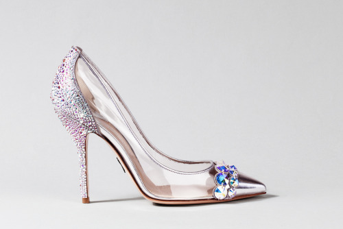 disneystyle:The Designer Cinderella-Inspired Glass Slippers Have Been Revealed | Disney Style
