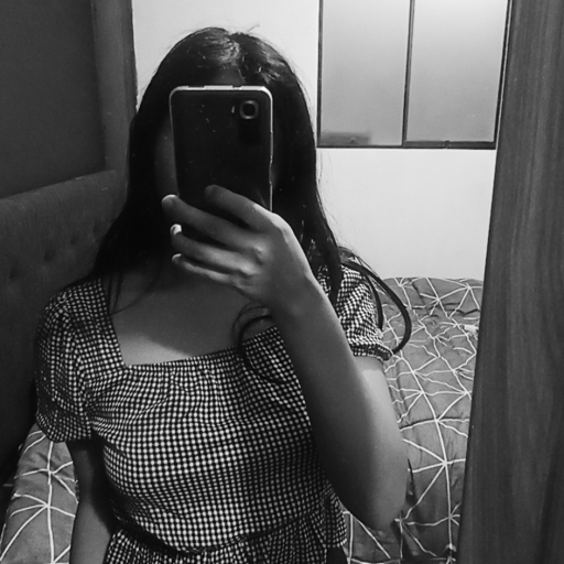chica–incomprendida:  Dormir no te sirve de nada , si tu alma está cansada 