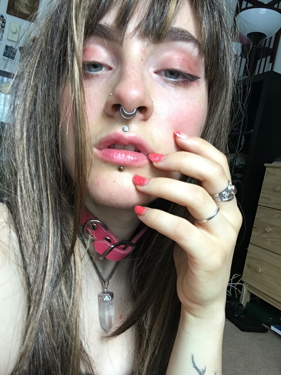 cumpuppyyy:  Tell me I’m a good boy 🎀