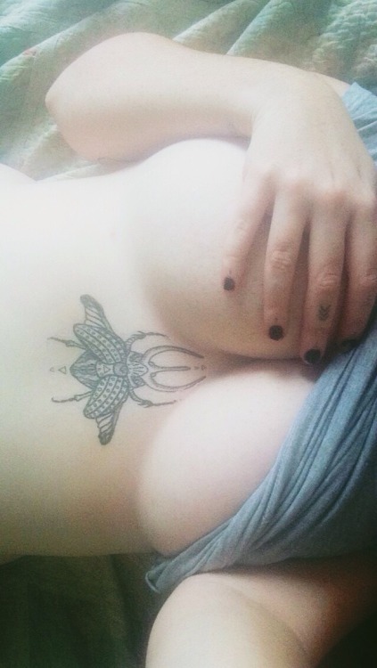 coblife:  🌧🍃 topless tuesday 🍃🌧