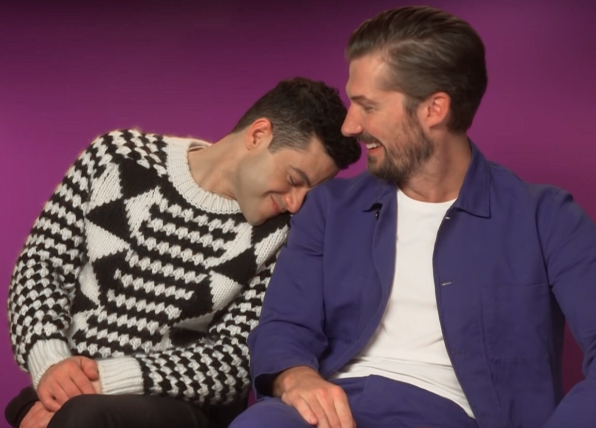 shaiapitou: fuertecito:   Rami Malek being interviewed with other men is such a mood