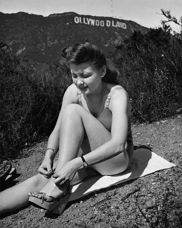 Doris Houck - Hollywood - Los Angeles - Californie - 1940's
Photo de Joseph Jasgur