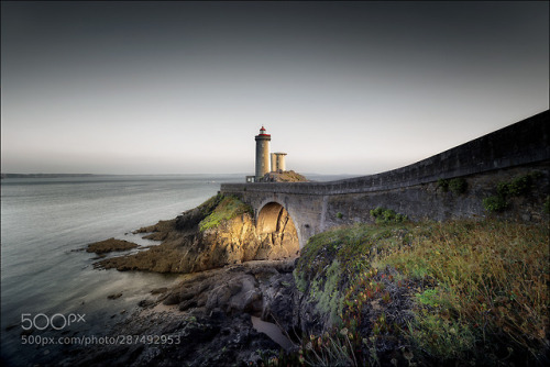 Bretagne Lighthouse by info373