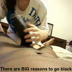 sissy-jean-for-bbc: Yes there are Mmmm nice Big Black Cock’s
