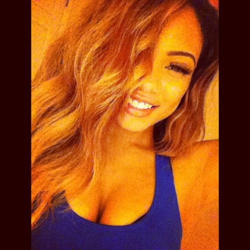 essencetatiana:  I’ve been smiling a lot lately 😊 
