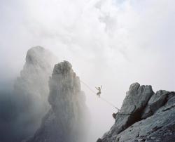 theartistathlete:  HIGHLINING ABOVE THE CLOUDS