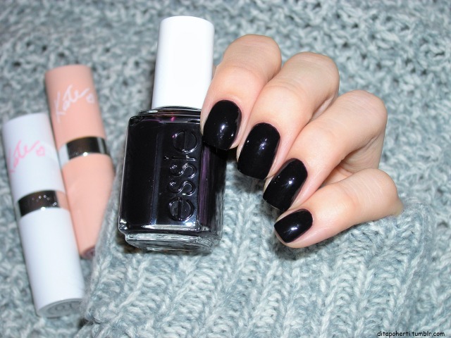 Feeling Good on Tumblr: Essie 360 Devil's Advocate