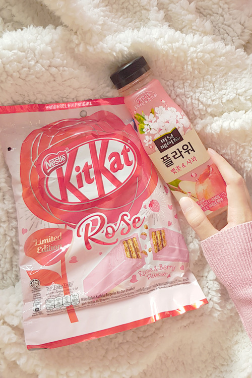 minnie-kittie:♡rose flavored kit-kat with cherry blossom &amp; apple juice ♡✘ PLEASE DO NOT REMO