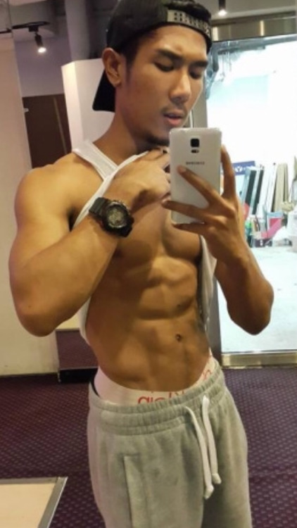 Hot Asian Guys