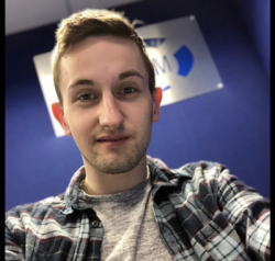 scotlad1996:  hotguyss2017:  Local Scottish Radio DJ Brad, 23, Straight. Originally from South Belfast, Northern Ireland.  Holy fuck! This guy is so hot and hung 😍😍😍