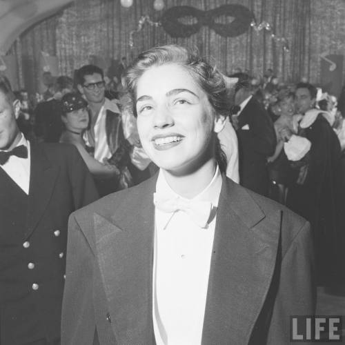 Texas debutante party in Houston(John Dominis. 1952)