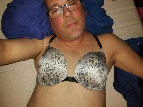 I LOVE VICTORIA’S SECRET BRAS adult photos