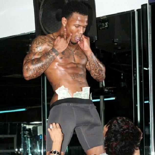 charlibal:  Where dem dollars at???? 