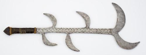 Throwing knife, Central Africa, 19th century.from the Worchester Art Museum