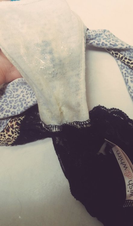 freakwonders: Mess mess mess! Ugh I love playtime❤ Message me if you want a pair x