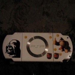 Mi #psp con stickers de #donkeykong :)