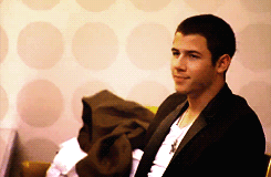 :  Kevin Jonas Helps Brothers Joe and Nick Jonas Pick Up Women {x} 