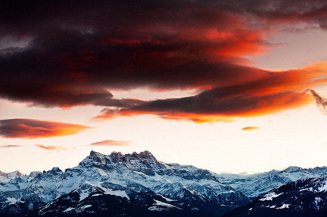 grett:  Dents-du-Midi by klOrklOr on Flickr. 