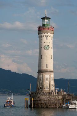 worldoflighthouses:  Lindau Lighthouse, Lindau, Lake Constance, Bavaria, Germany — Photographer: Julian Herzog. License: Creative Commons Attribution 4.0 International