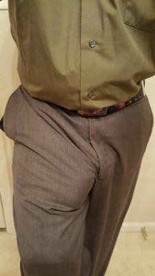 boxbrfs:  hungbob:Show me what you got, share your bulge: hung_bob@hotmail.com freeballer