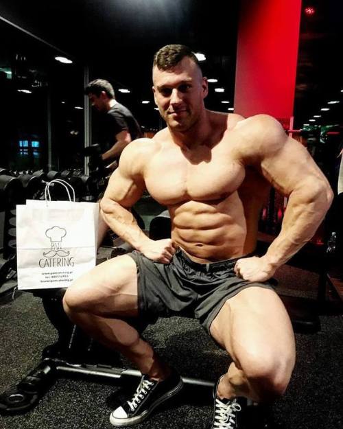 Bodybuilders porn pictures