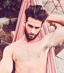 hotfamous-men:  Chris Salvatore