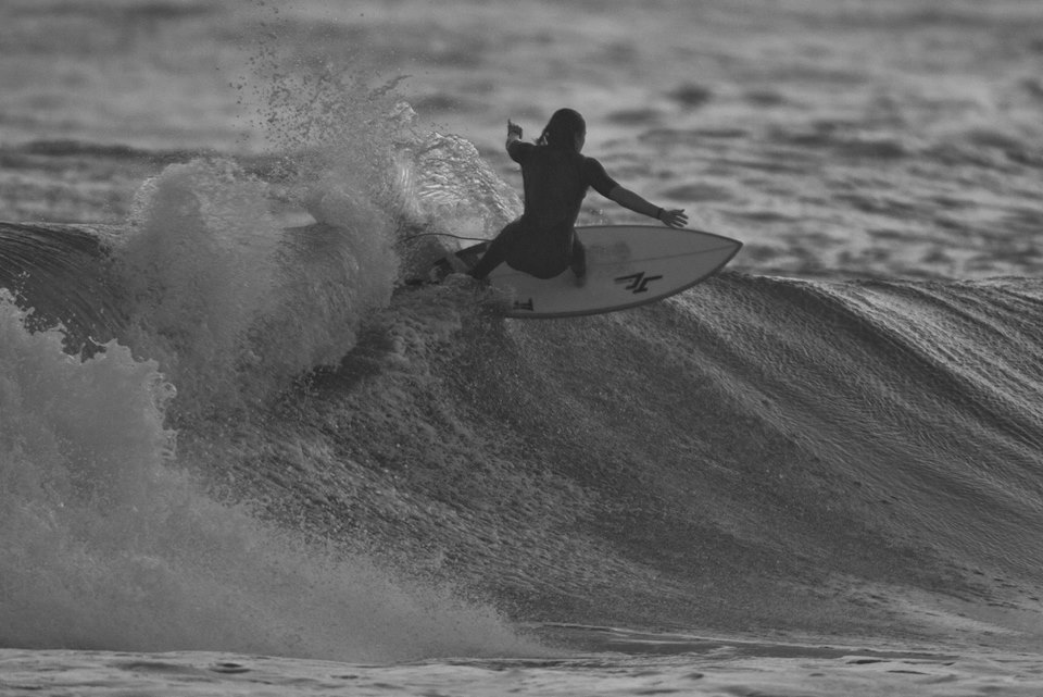 cbssurfer:  Michelle des Bouillons… Photo Iapa Neuronha