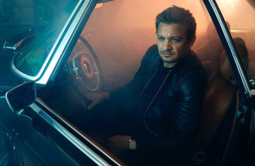 jeremyleerennerdotcom: jeremy renner by randall slavin 