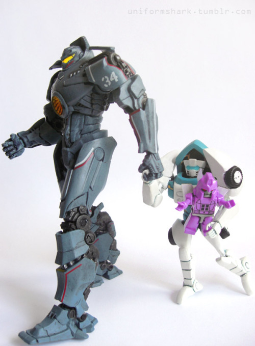 uniformshark:  Proud Robot Daddy