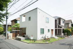 Ho-Bae:  Olef  / Flat House In Tokyo, Japan 