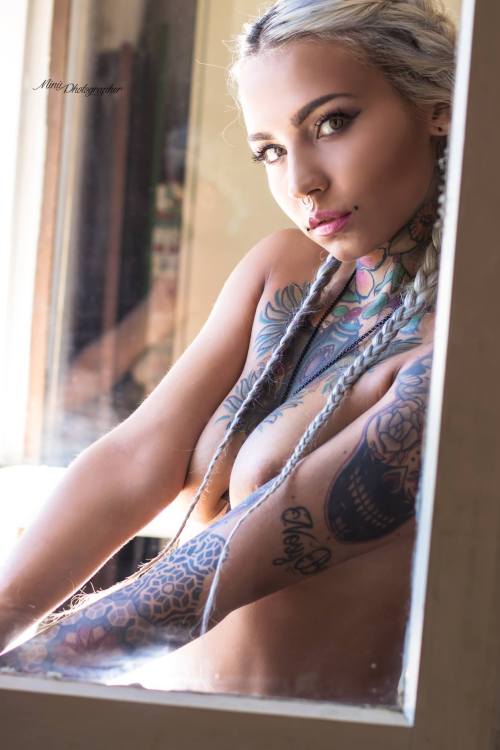 Sex tattoos-and-models:  Felisja Piana by Minu pictures