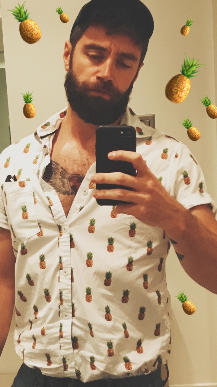 thisisandygill:🍍🍍🍍
