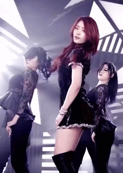 Jieun legs and thighs appreciation.