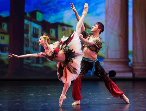 Iana Salenko and Joseph Gatti in Le Corsaire (Staatsballett Berlin/Boston Ballet, 2014)