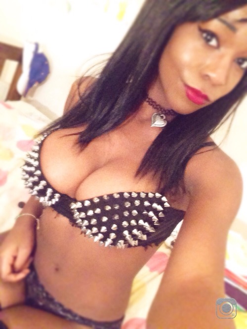 thighhighwhore:  Reminder that I’m cute adult photos