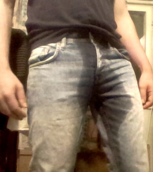 wetmessboy:  Sorry for the bad quality. 