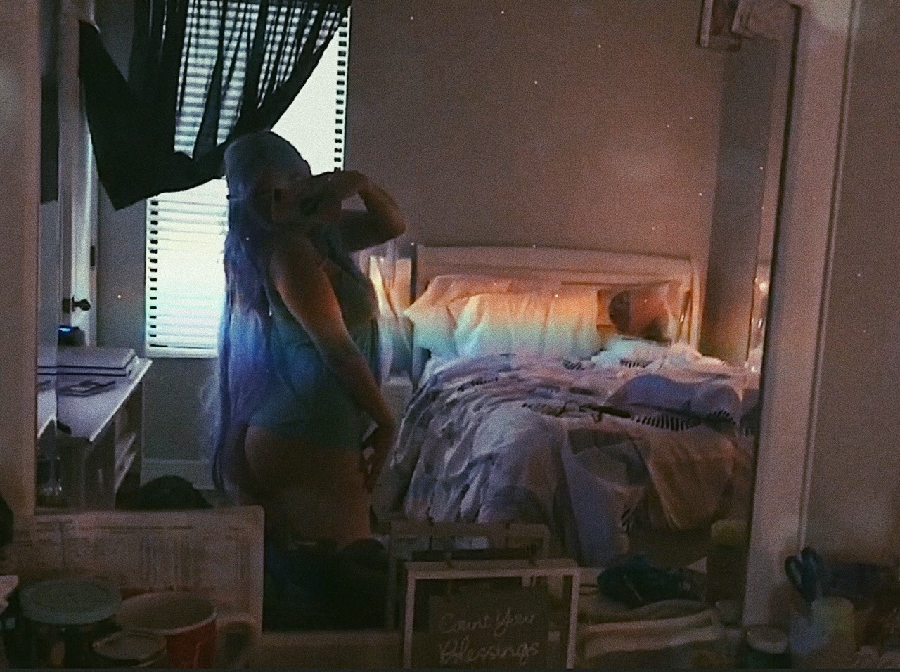 sxd-nxt:  Do you dream of me ? Of what it would feel like to have your skin touching