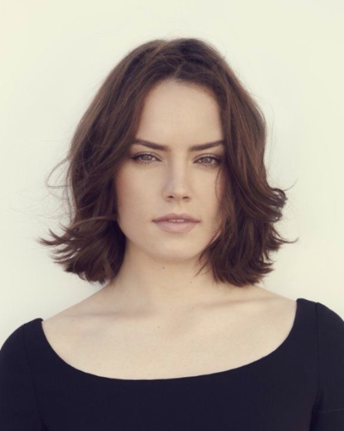 thefalconawakens:Daisy Ridley Appreciation Post | Harrison Ford | Mark Hamill | John Boyega | Carrie