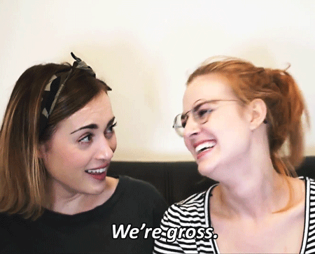 rosiespaughton:SHE’S SO CUTE