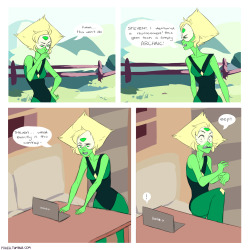 piikeo:  peridot is unimpressed with human technology as well. this is rlly dumb I’m sorry, children!! also the backgrounds are kinda bad too, but oh well.  